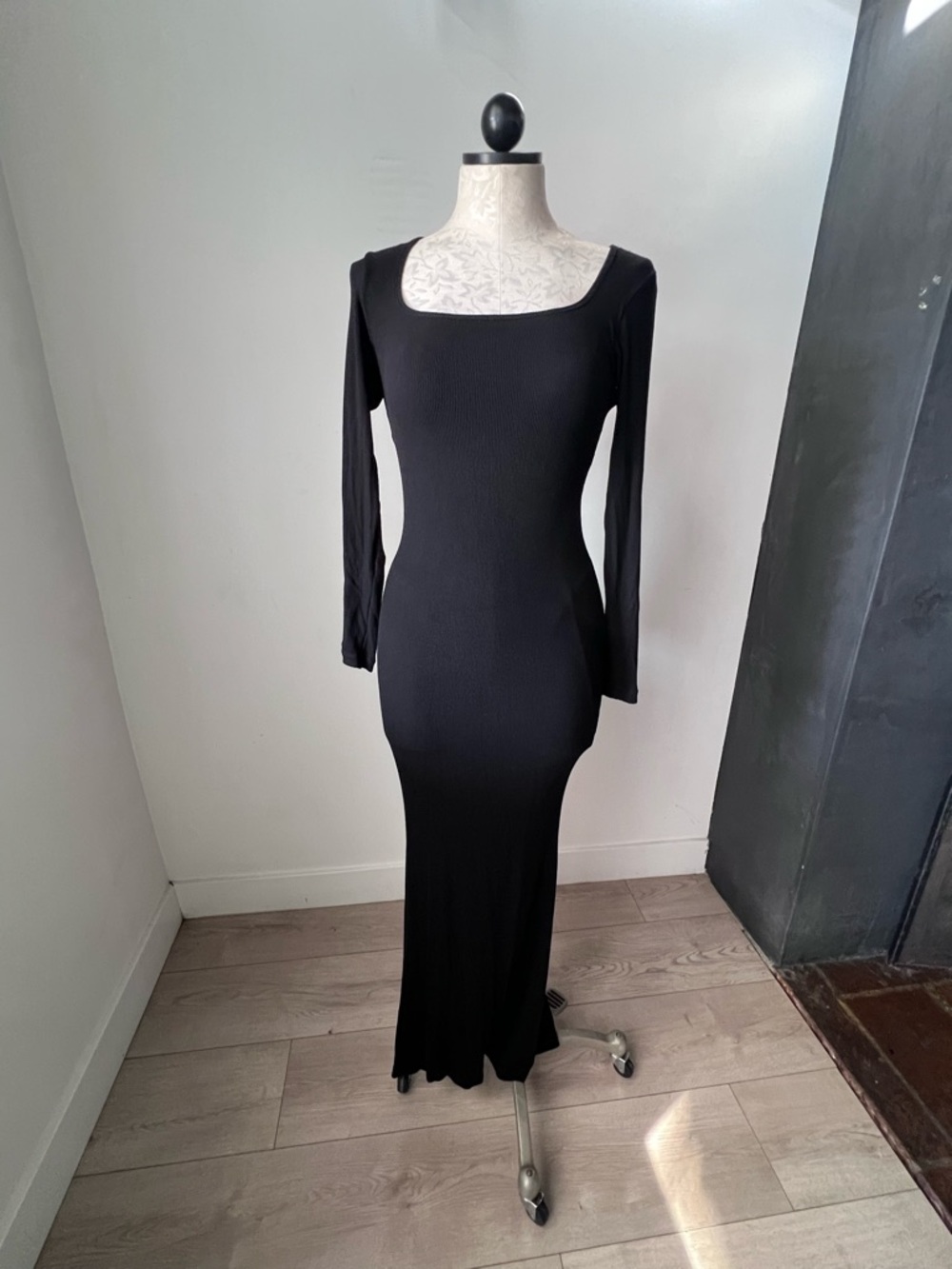 Popilush Black Bodycon Maxi Dress Long Sleeve Built-in Shapewear Size M